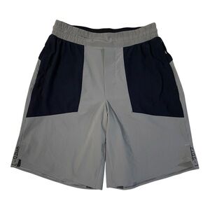 Lululemon Colorblock Training Shorts Mens Small Green Black Linerless